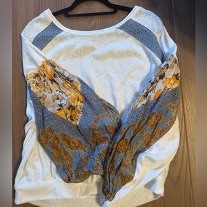 Free People Casual Clash Top - L
